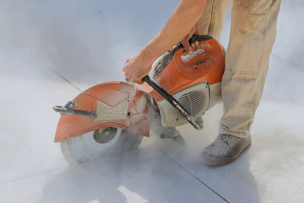 Safety Tips for Operating Electric Saws