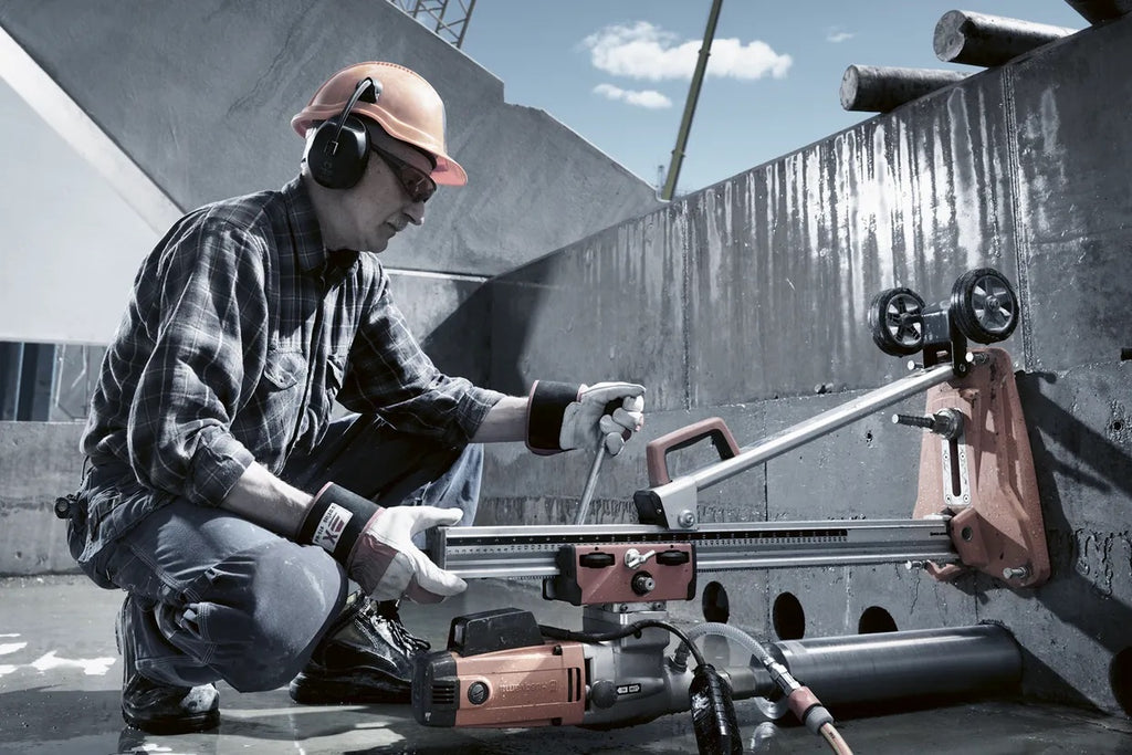 Husqvarna DMS 240 23V Core Drill Motor & Stand